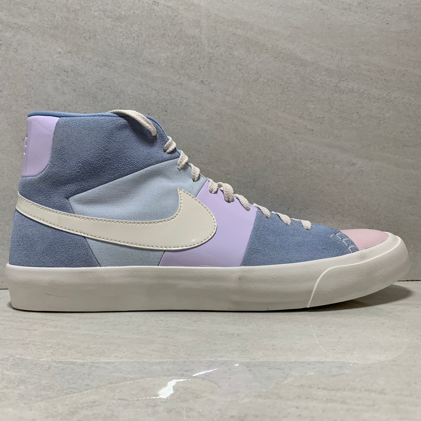 NIKE BLAZER ROYAL PÂQUES TAILLE 13 QS AO2368-600