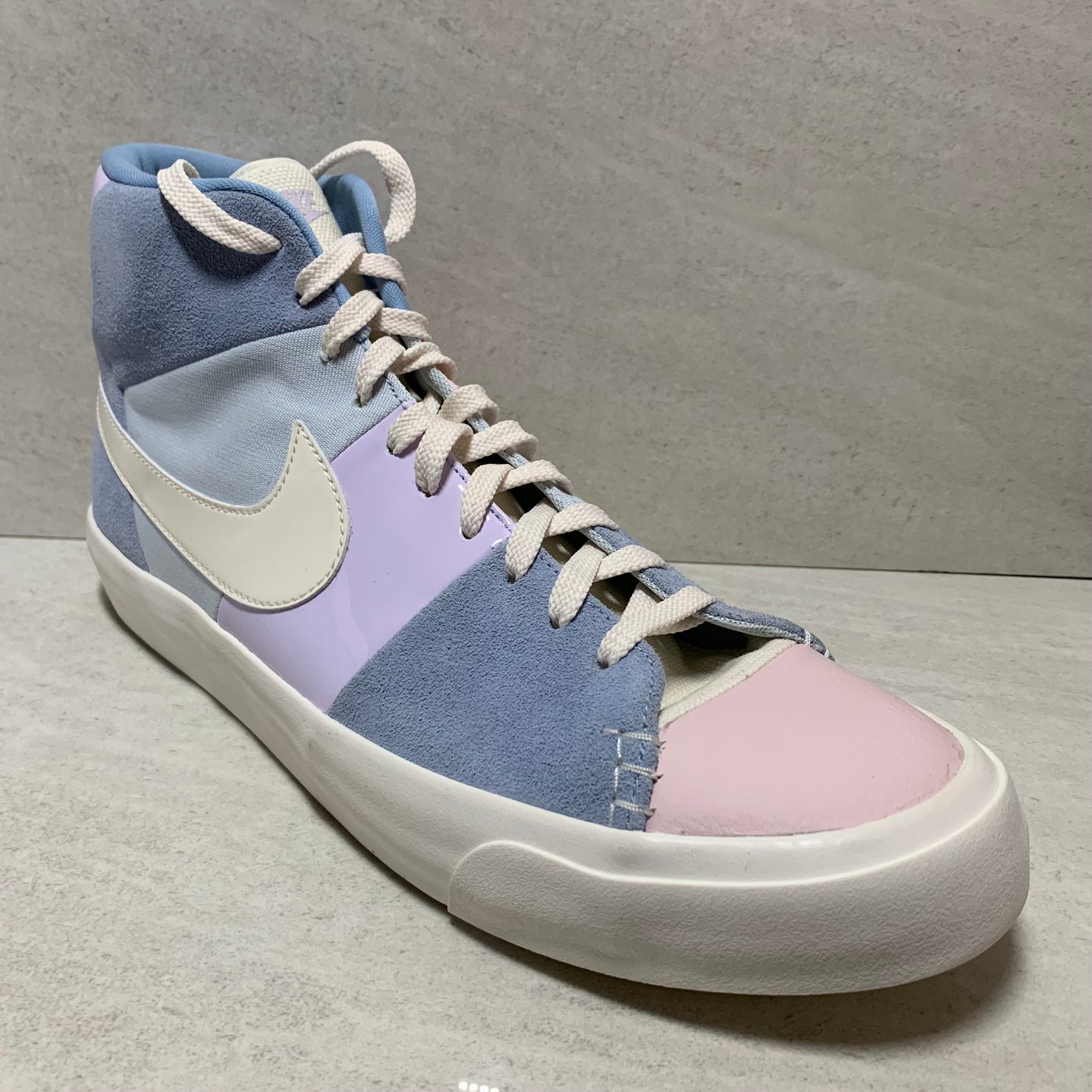 NIKE BLAZER ROYAL PÂQUES TAILLE 13 QS AO2368-600