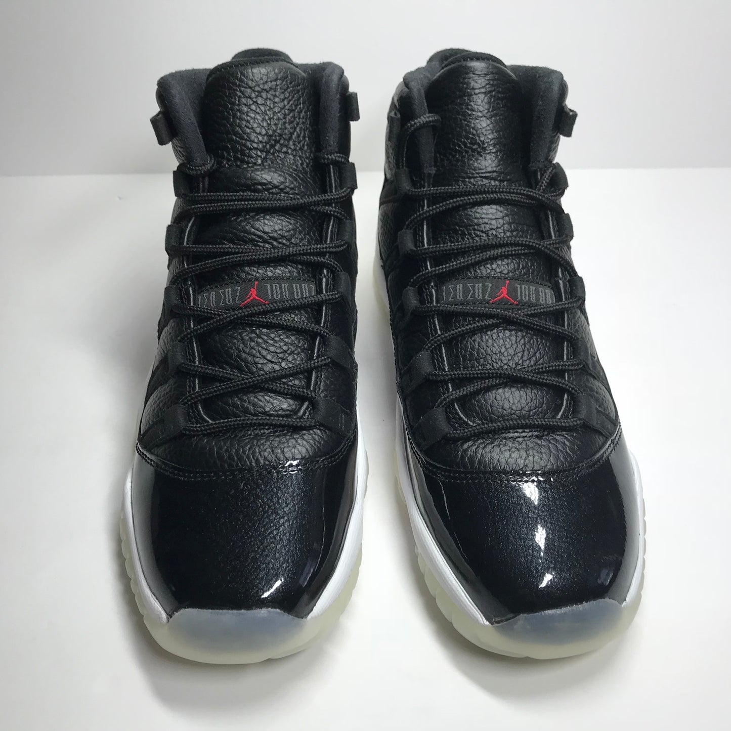 DS Nike Air Jordan 11 XI Retro BG 72-10 Size 7Y