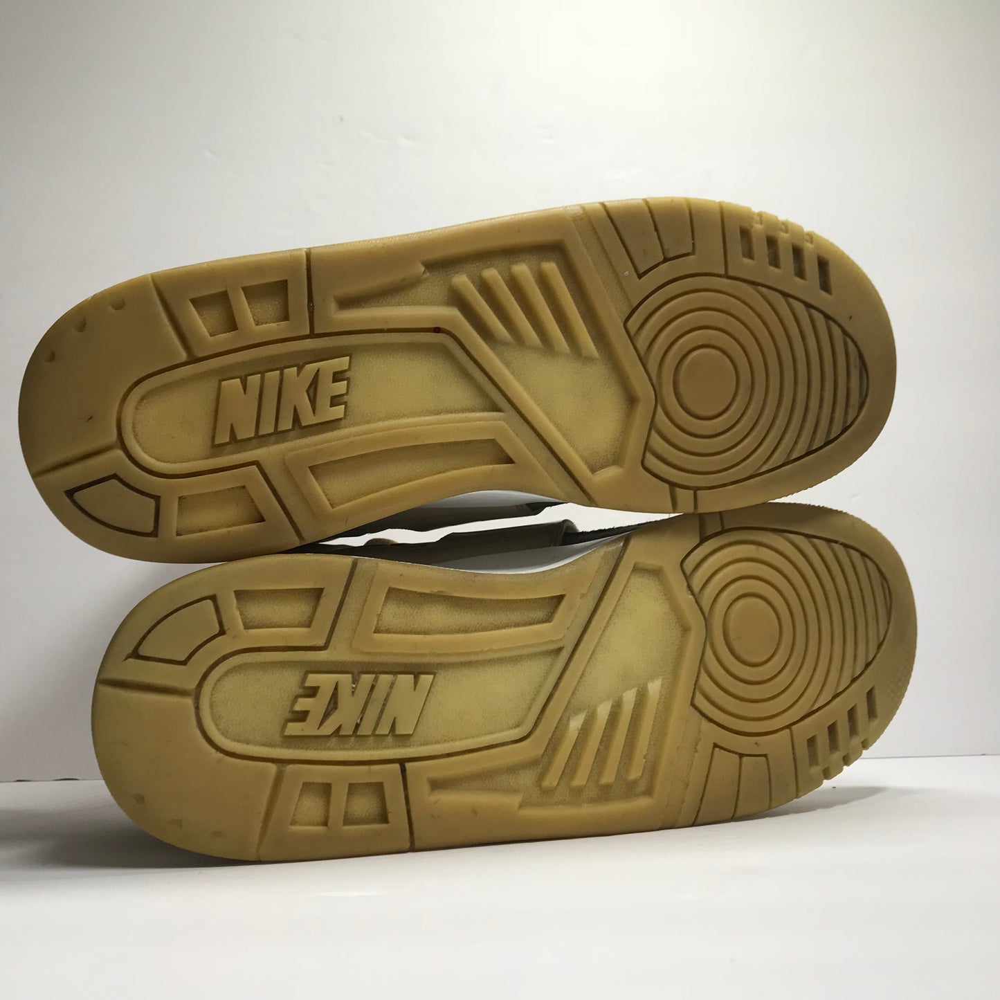 Nike Air Yeezy 1 Tan/Net Size 10.5