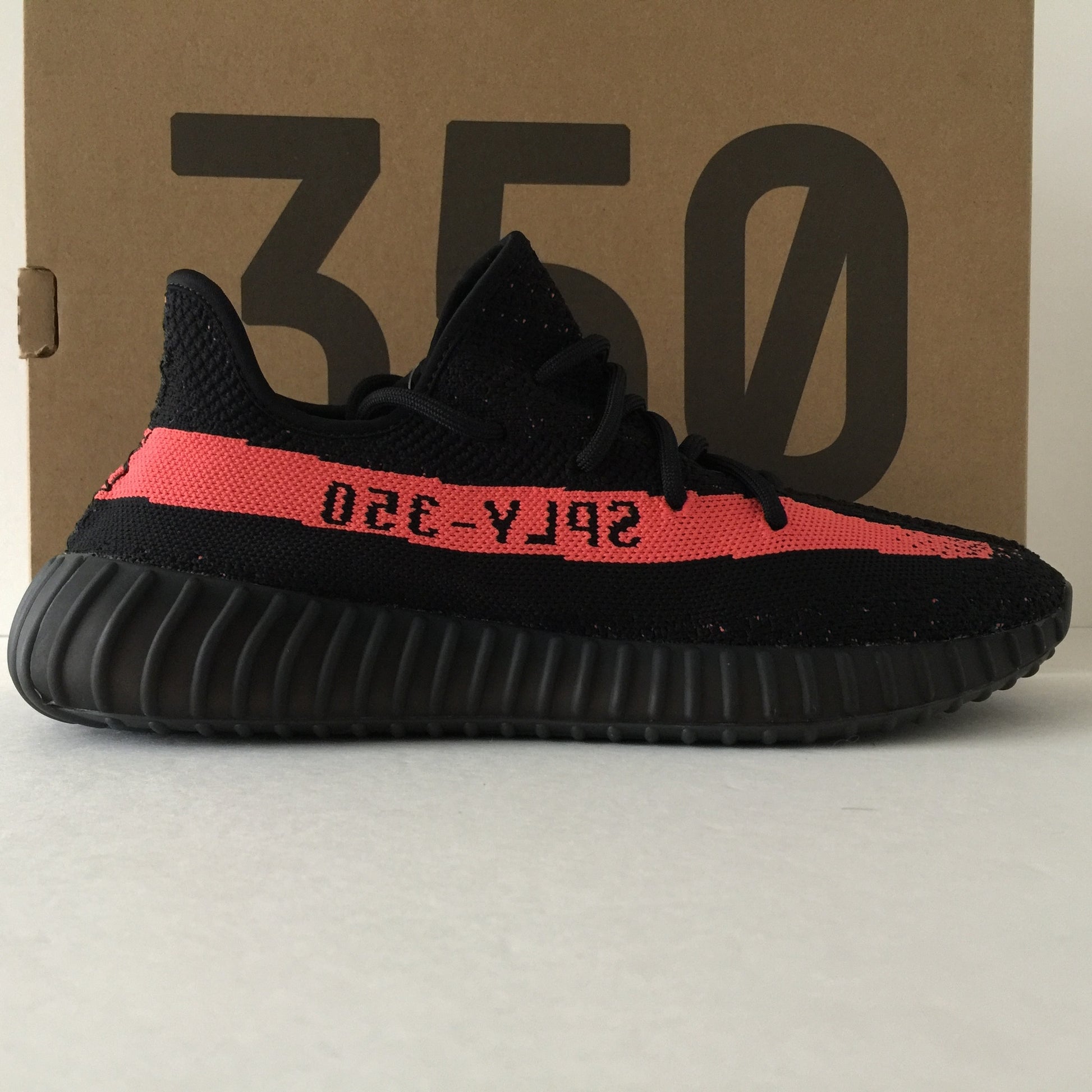 DS Adidas Yeezy Boost 350 V2 Solar Red Size 9.5 - DOPEFOOT
 - 1
