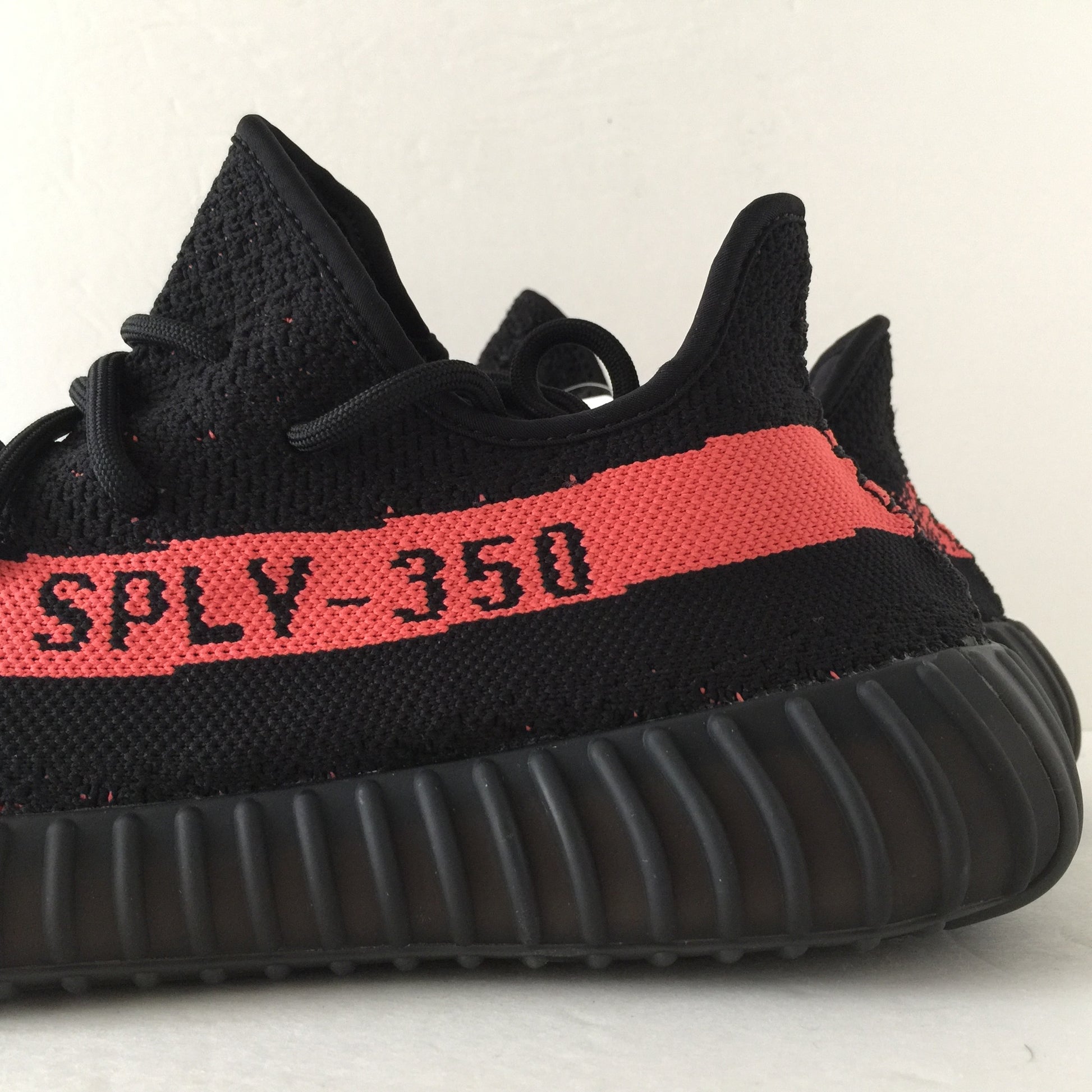 DS Adidas Yeezy Boost 350 V2 Solar Red Size 9.5 - DOPEFOOT
 - 5