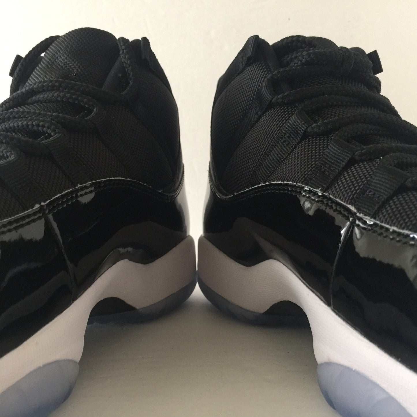DS Nike Air Jordan 11 XI Retro Space Jam 2016 Size 10/Size 11/Size 12/Size 13/Size 14 - DOPEFOOT
 - 4