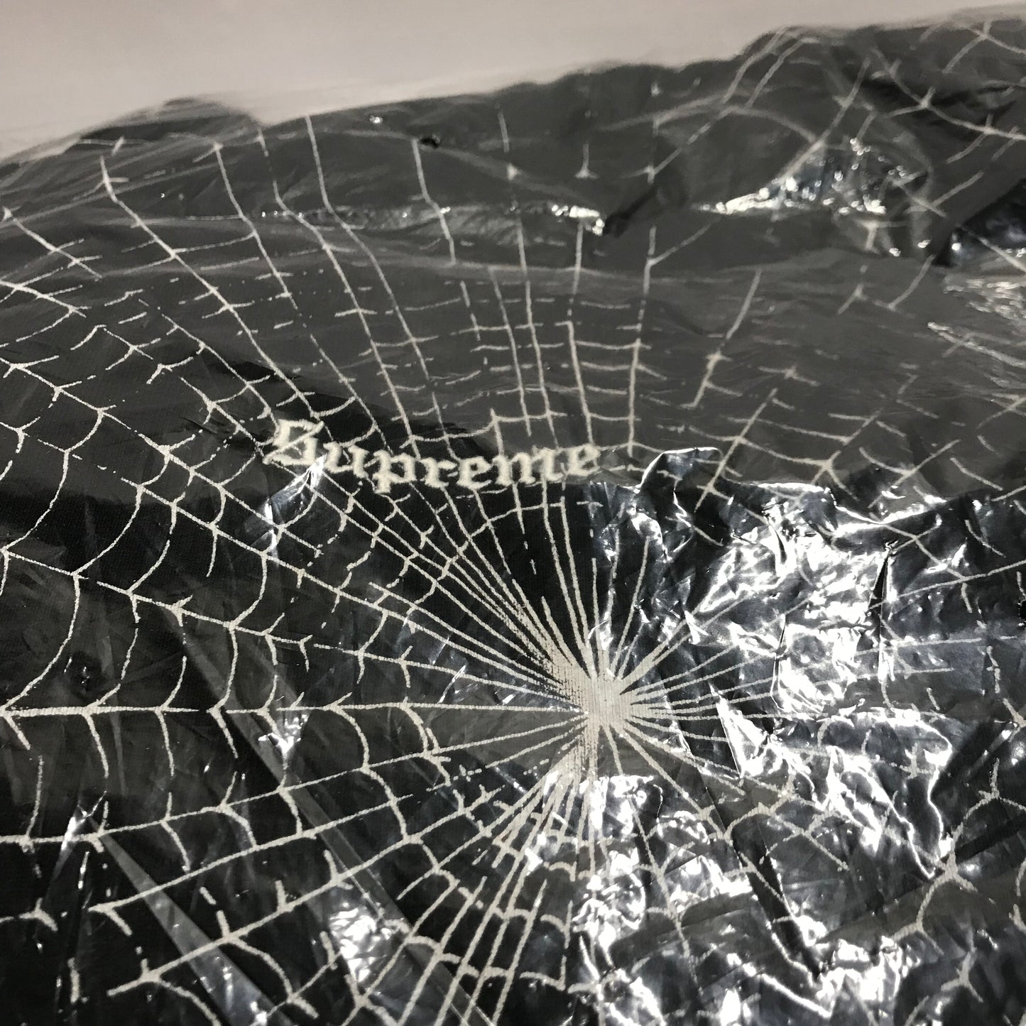 Supreme Spiderweb Hooded Sweathsirt Black Size M FW16