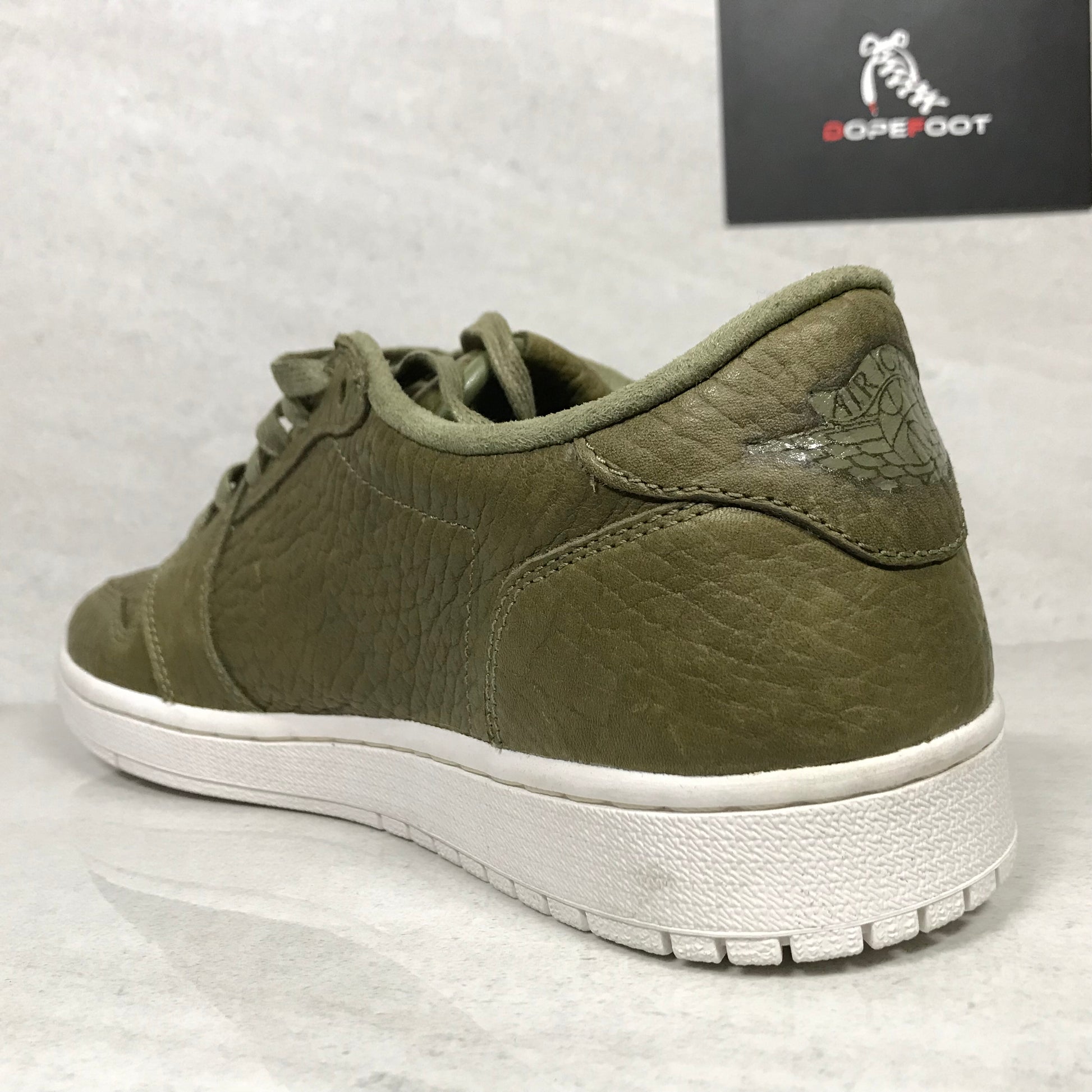 Air Jordan 1 I Retro Low Swooshless Trooper Olive Green - 848775 205 - Jordan