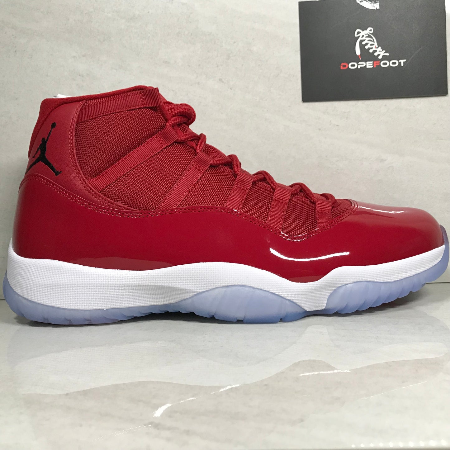 Air Jordan 11 XI Retro Win Like 96 - 378037-623 - Talla de hombre 8.5/Talla 9/Talla 10