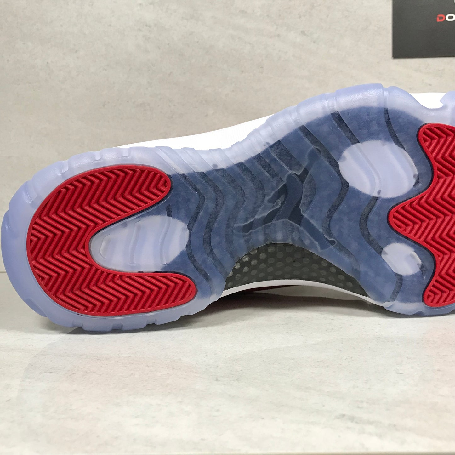 Air Jordan 11 XI Retro Win Like 96 - 378037-623 - Talla de hombre 8.5/Talla 9/Talla 10
